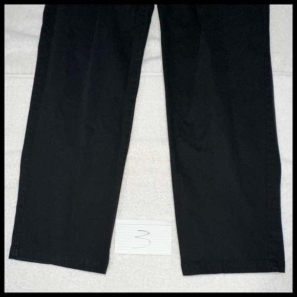 Dockers 🖤⚓️ Mens, Black, Khaki, Relaxed Fit, Wrinkle Free, 4 Pockets, Comfy ✌🏼 - Picture 10 of 16